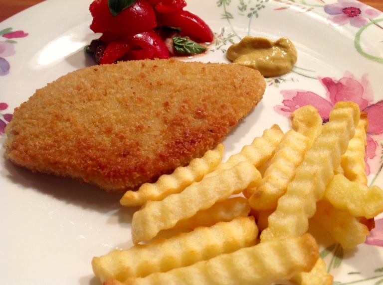 Vegan schnitzels and potato fries