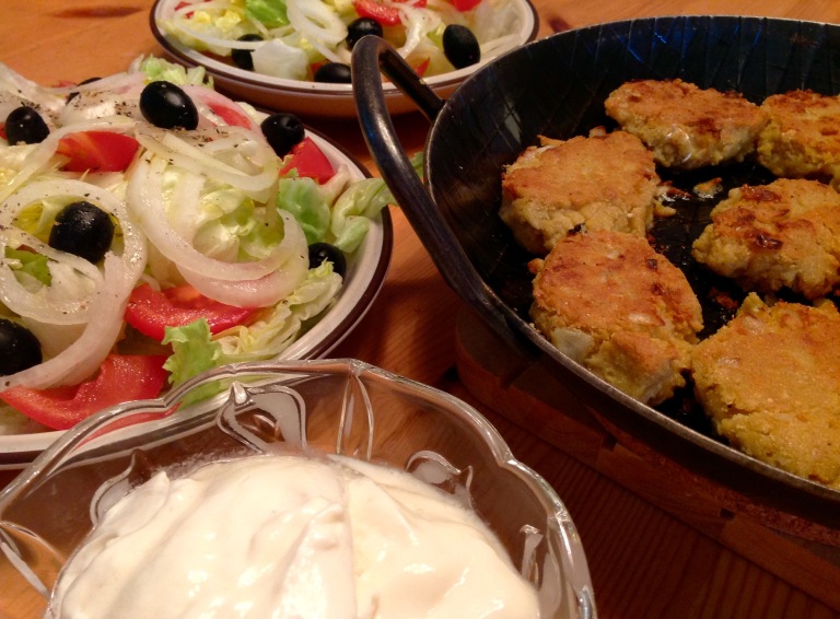 Falafel, Greek salad and vegan garlic mayonnaise